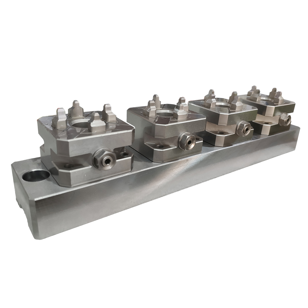 Mandril Manual 4 en 1 D50 (Bloqueo por Tornillo)