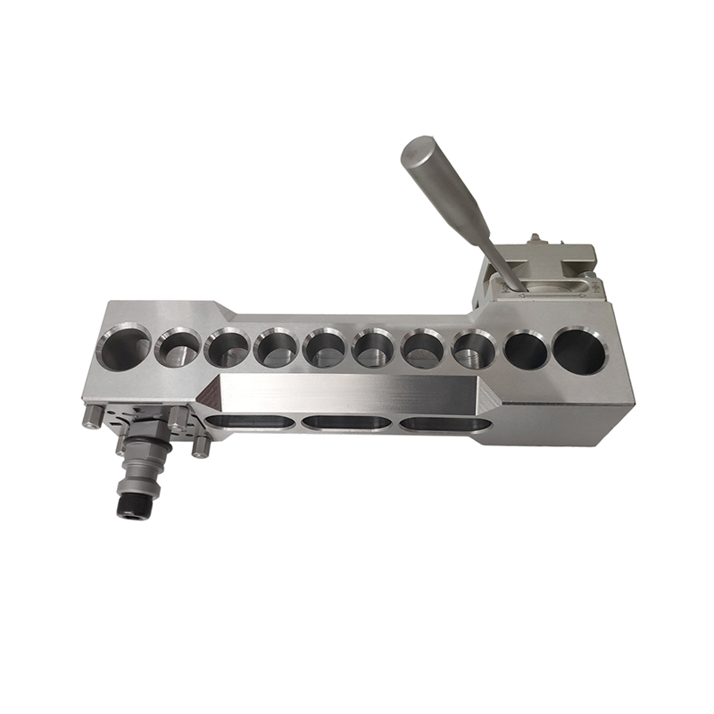 EDM Quick Chuck 50 con brazo de extensión horizontal